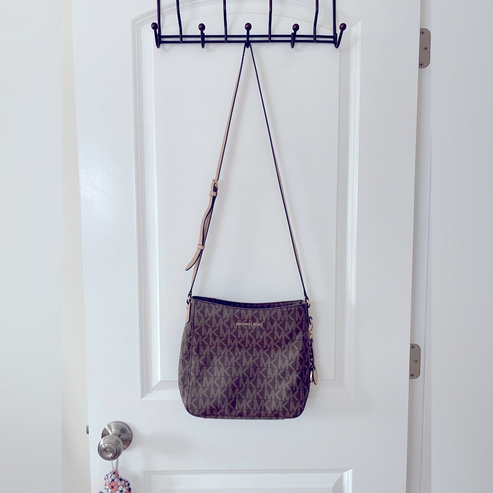 Michael Kors Crossbody Purse